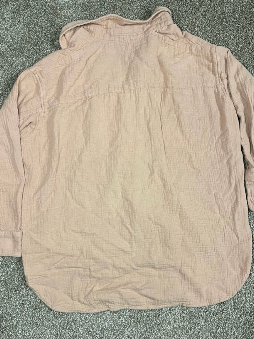Aritzia Wilfred Free Sail Button Down shirt in Beige - Picture 3 of 5